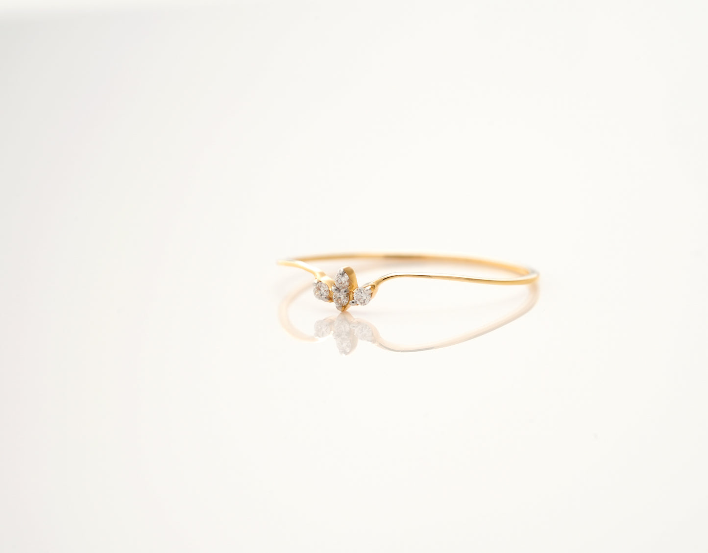 White Triple Gauze with Square Detail