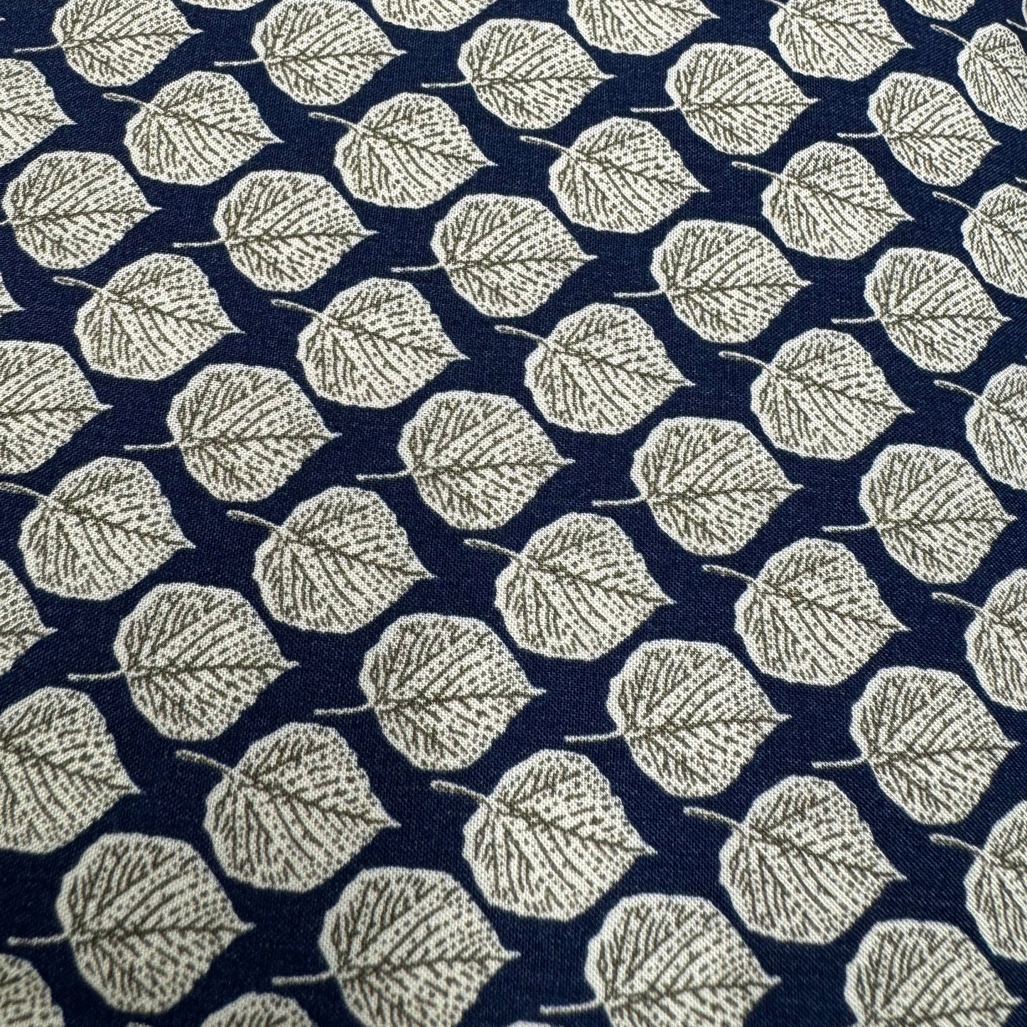 Navy leaf - Viscose Challis SW67