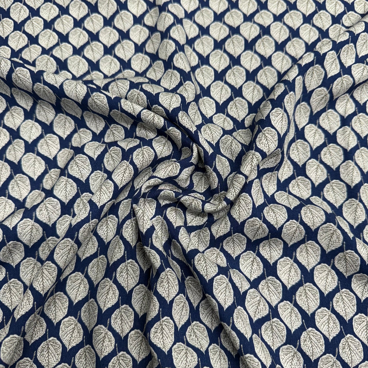 Navy leaf - Viscose Challis SW67