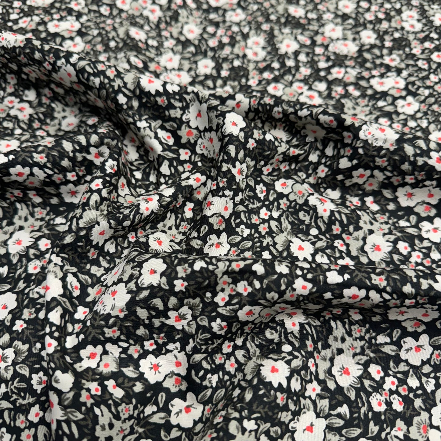 Black Floral 100% Cotton Poplin SW23