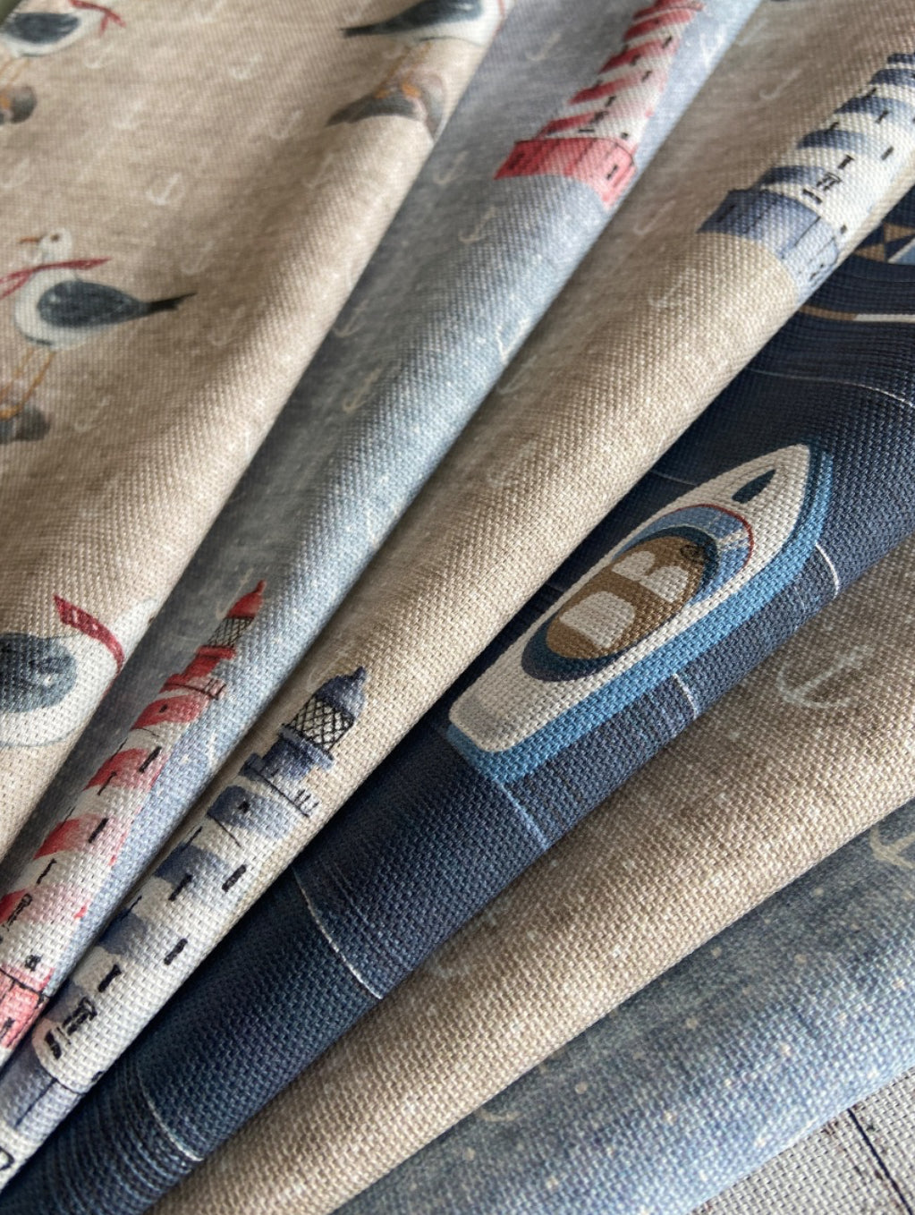 Half Panama 100% Cotton - Seagulls