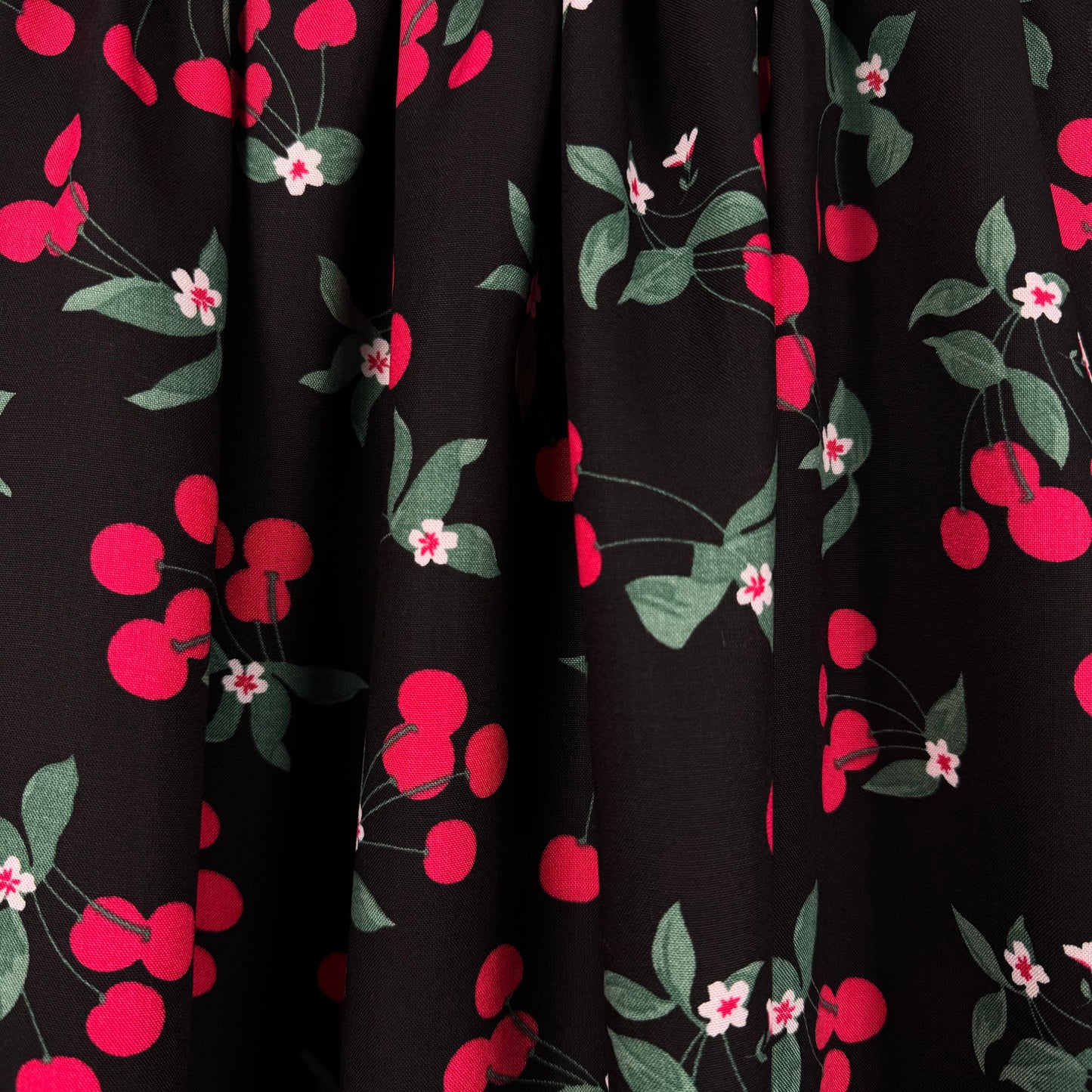 Black Cherry Viscose SW75