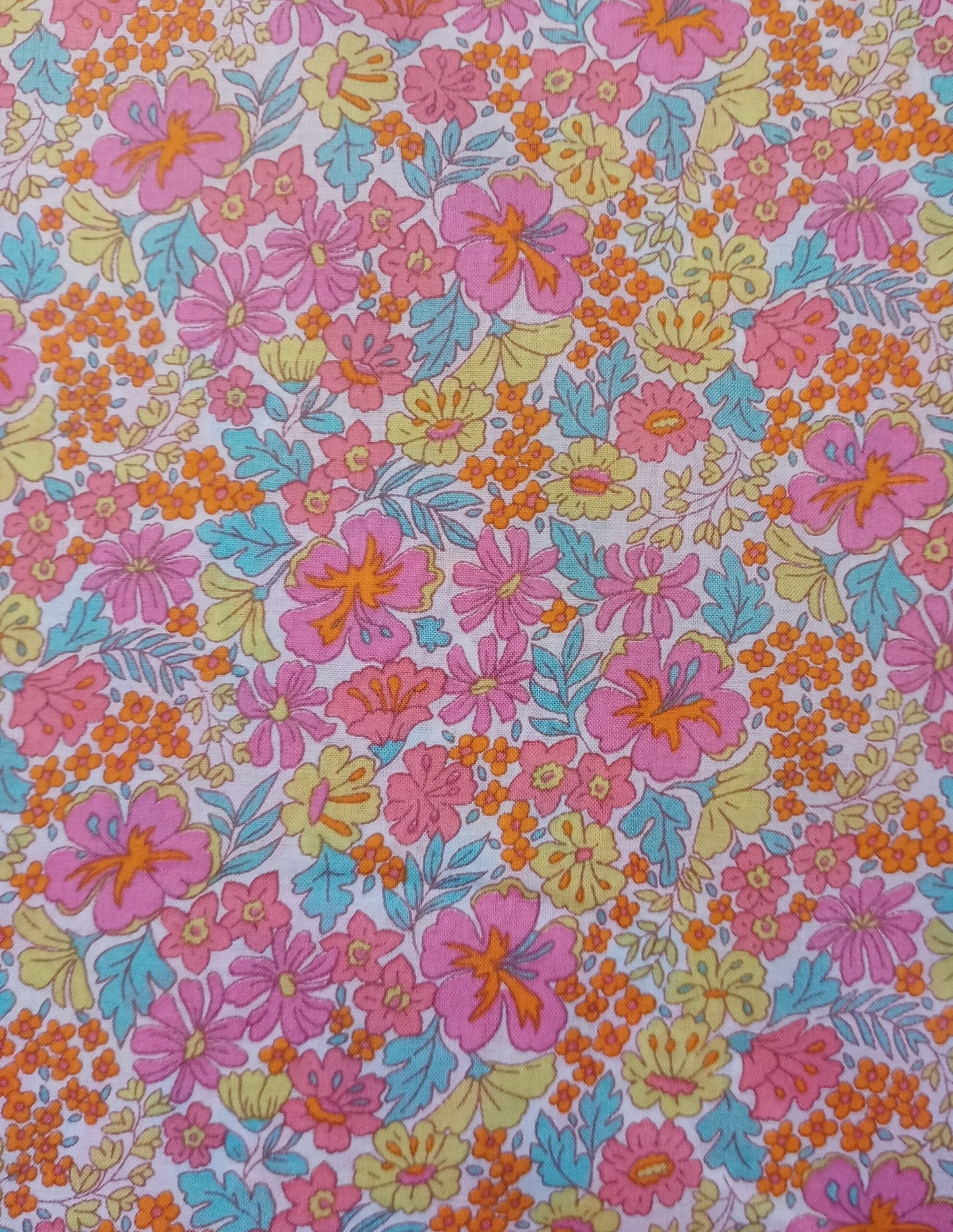 Tropical Garden Retro Floral Lawn SW34