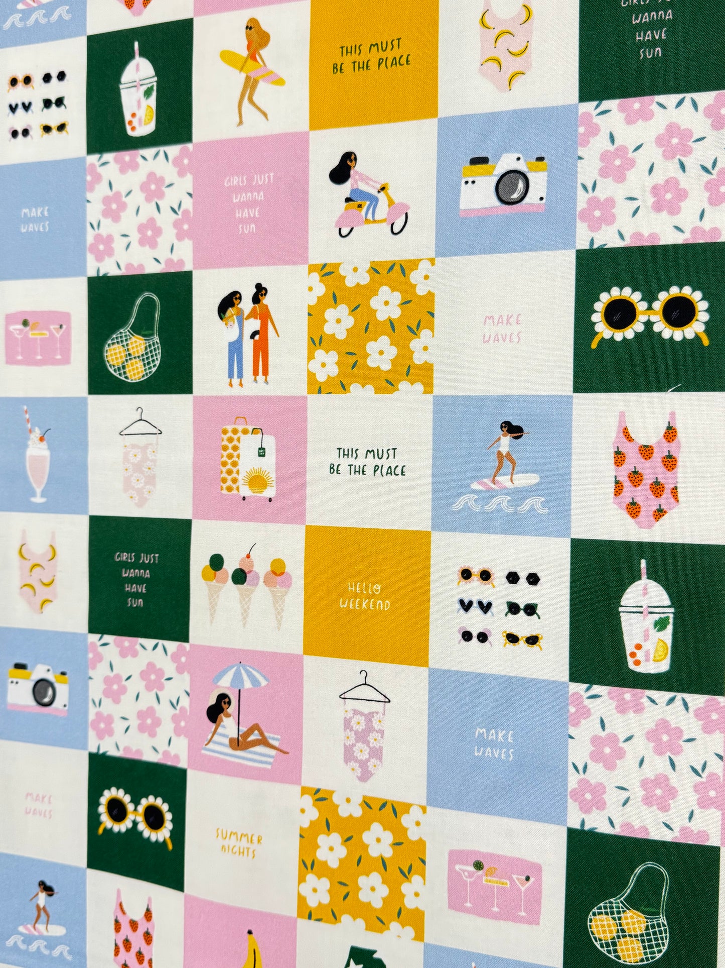 Weekend Away Quilting Cotton WEEK2299