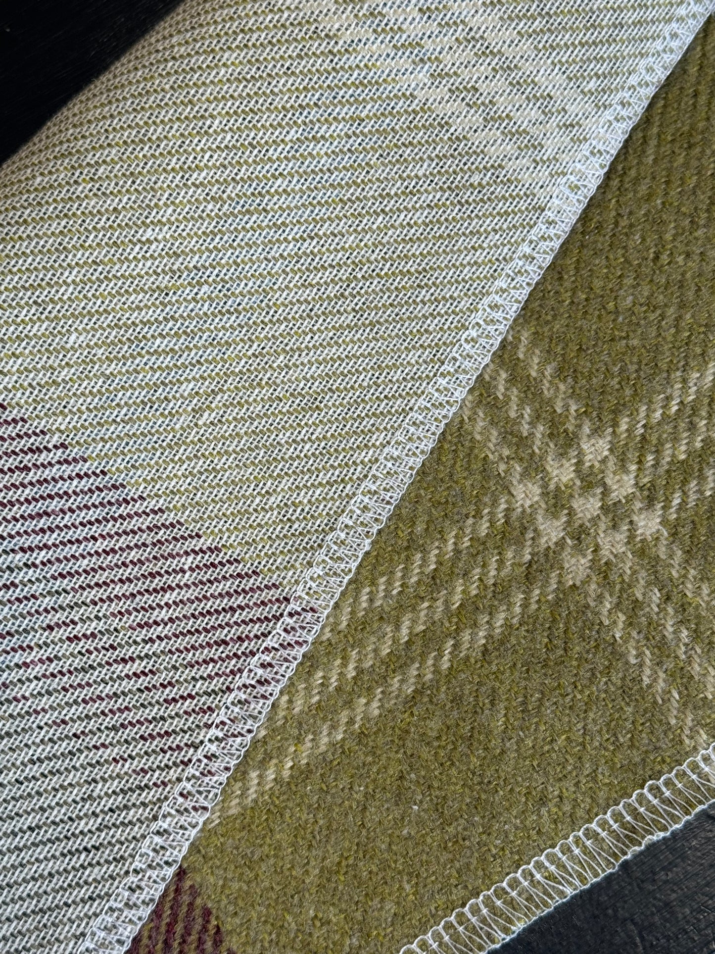 Aubergine Balmoral - Soft Furnishing Polyester/Cotton Mix