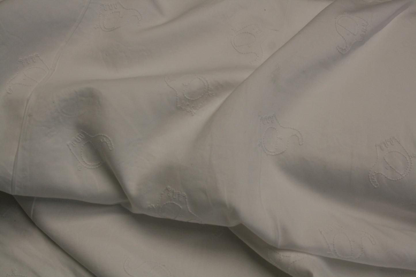 Embroidered Elephants, White - Cotton SW04