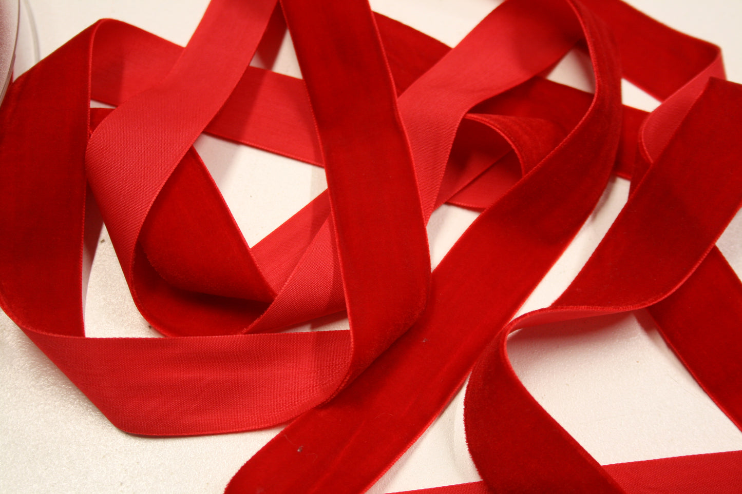 Tomato Red - Velvet Trimming - 25mm