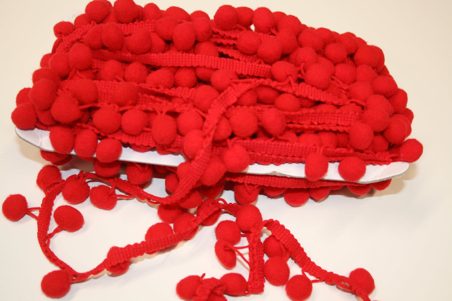 Red - Pompom
