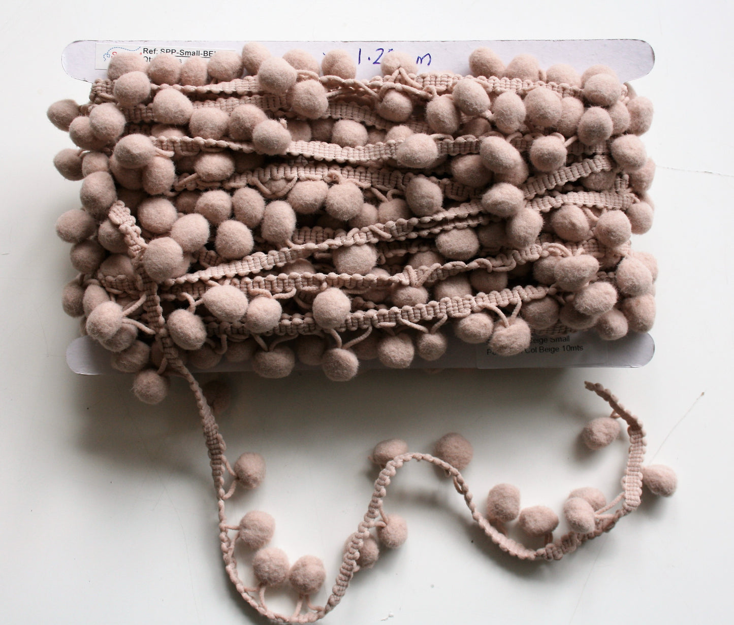 Beige - Pompom