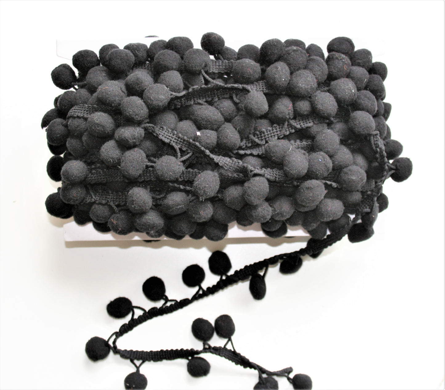 Dark Grey - Pompoms
