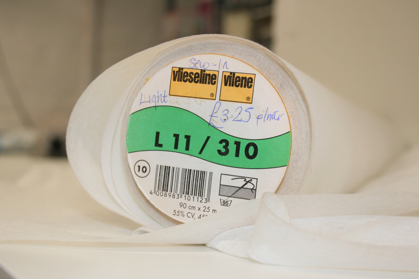 White Lightweight Sew-in Interfacing