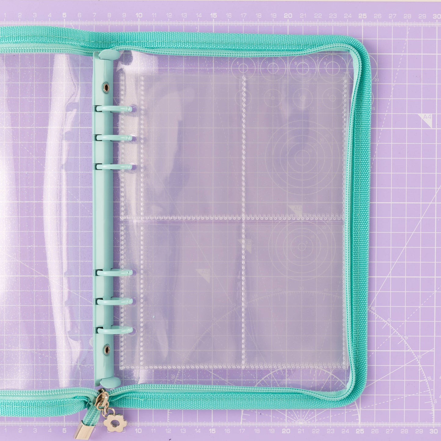 LABEL STASH FOLDER - GREEN - Sewing Label Storage