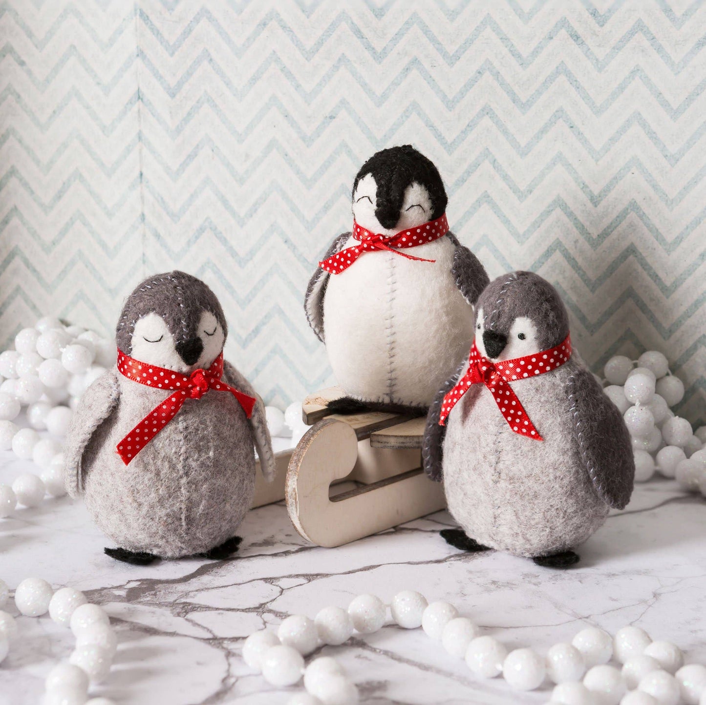 Baby Penguins Felt Craft Kit: English