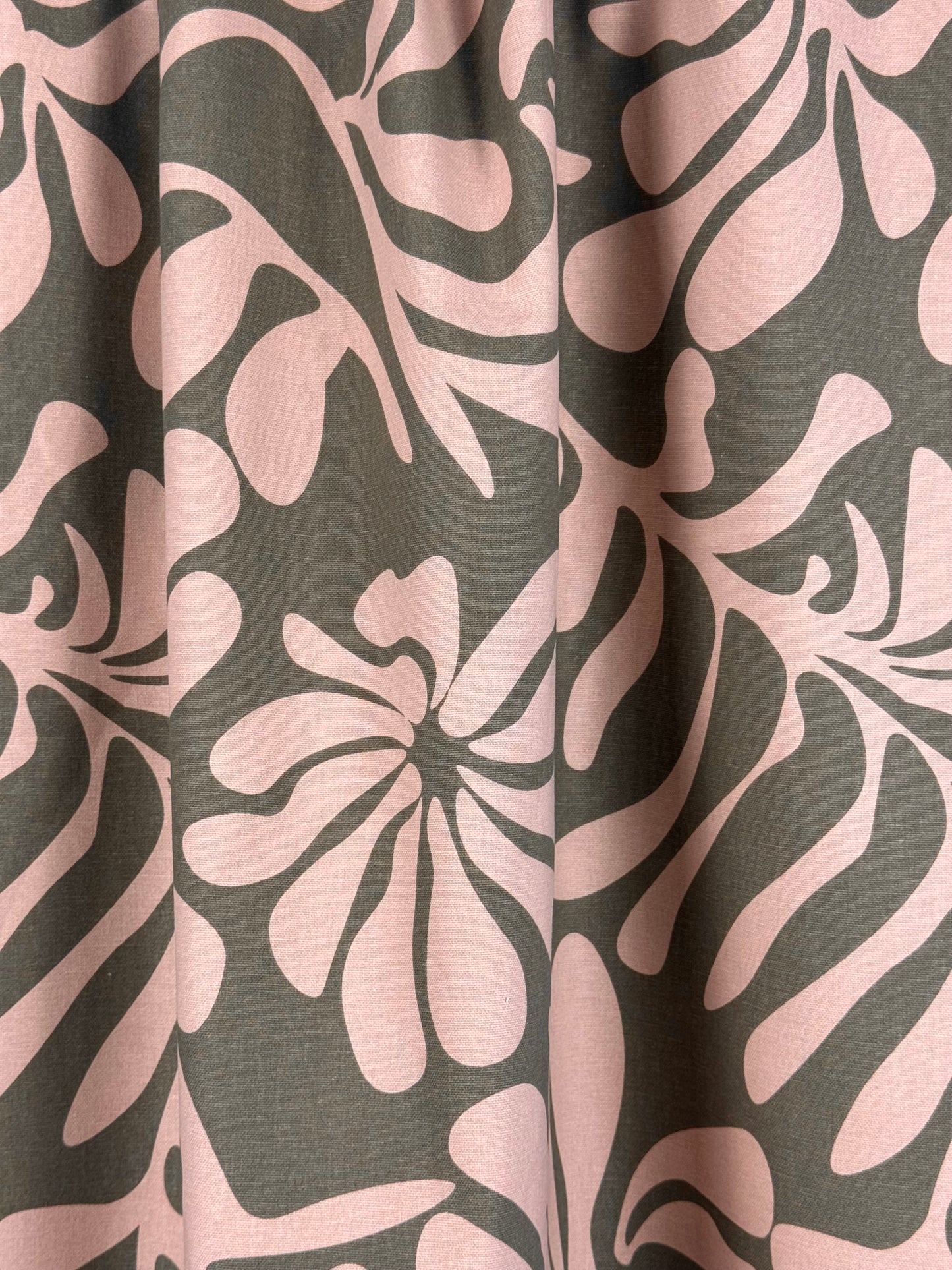 Vintage Leaves Canvas Sage Green and Beige