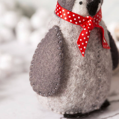 Baby Penguins Felt Craft Kit: English