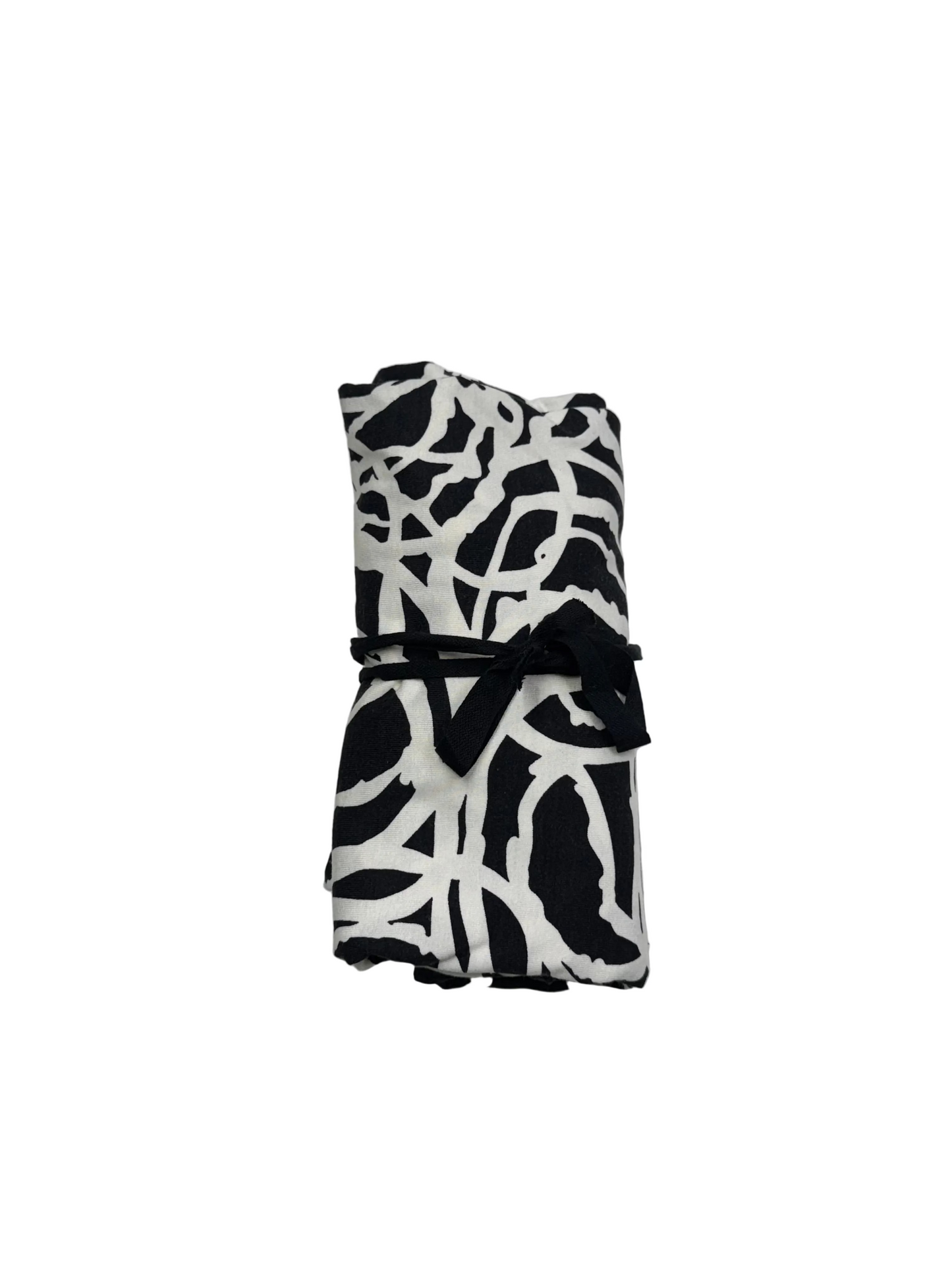 Monochrome Swirls black and white jersey Remnant