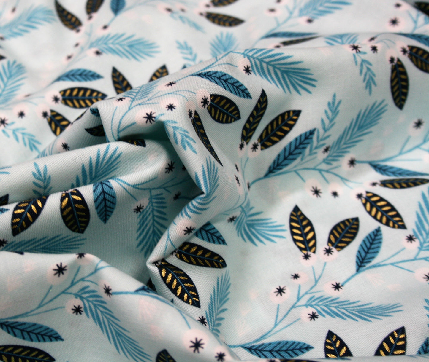 Teal Leaves, Skogen Collection - Cotton M7