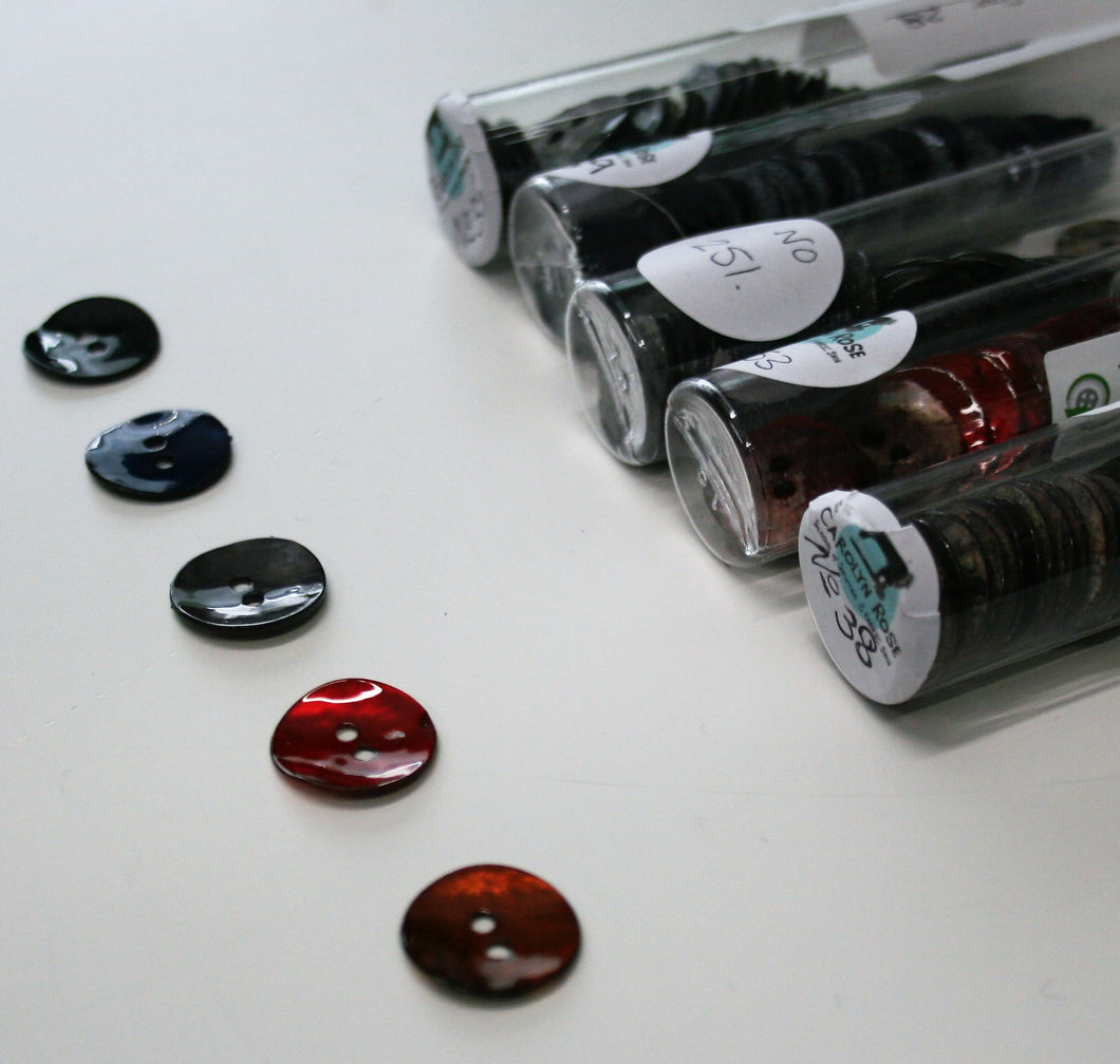 18mm Coloured Shell Bonfanti Buttons