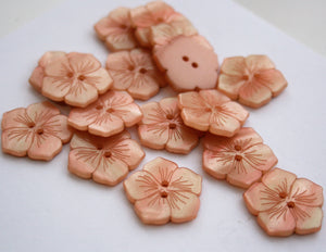 Nude/Pink Pearlescent Flower Buttons